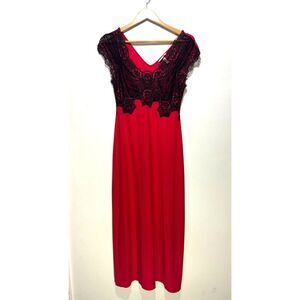 Soma sleepwear maxi dress nightgown lace romantic red saint valentine women M